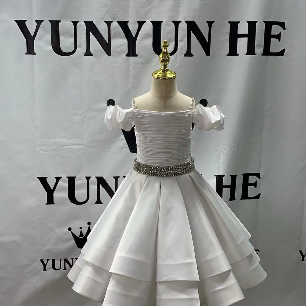 Elegant White Layered Skirt